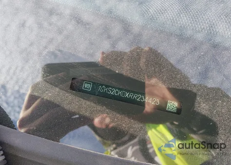 2024 GMC Yukon 4Wd At4 z USA, uszkodzony, nr VIN 1GKS2CKDXRR234423